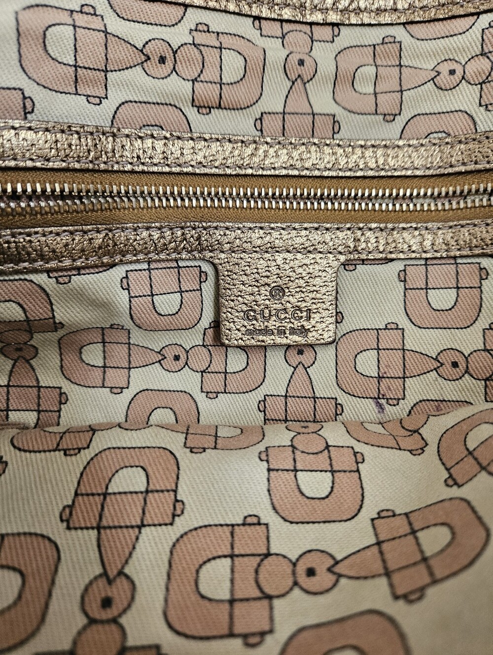GUCCI  Vintage Monogram Charm Small Tote Pink and Tan with Metalic Gold Straps - Picture 14 of 17